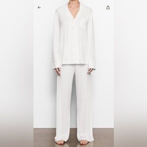 NWT Skims soft pajama set